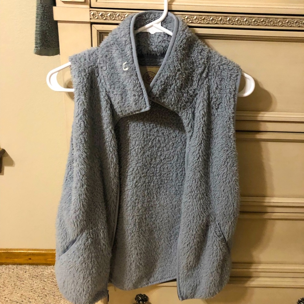 Women’s small gray vest